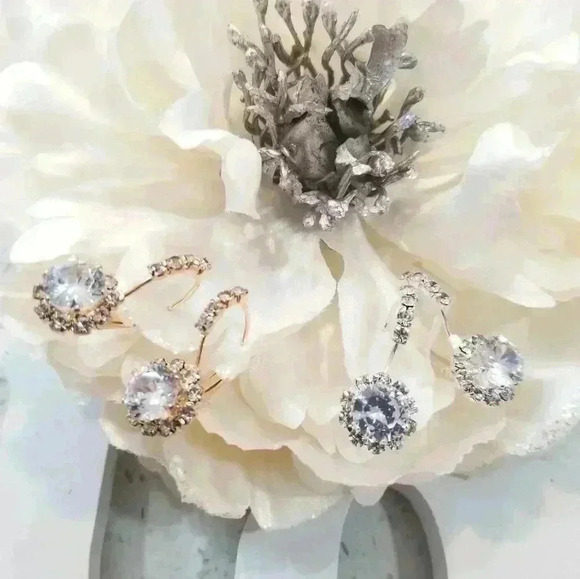 Cubic Earrings - Picture 2 of 2